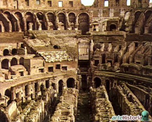 Coliseo Romano interior